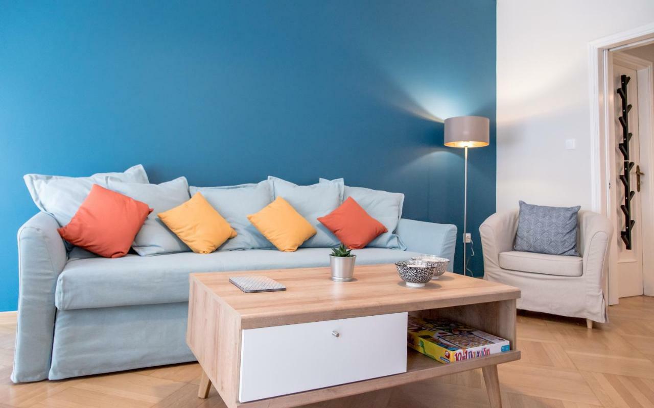 Darsiss 2 - Museum Apartment Atene Esterno foto