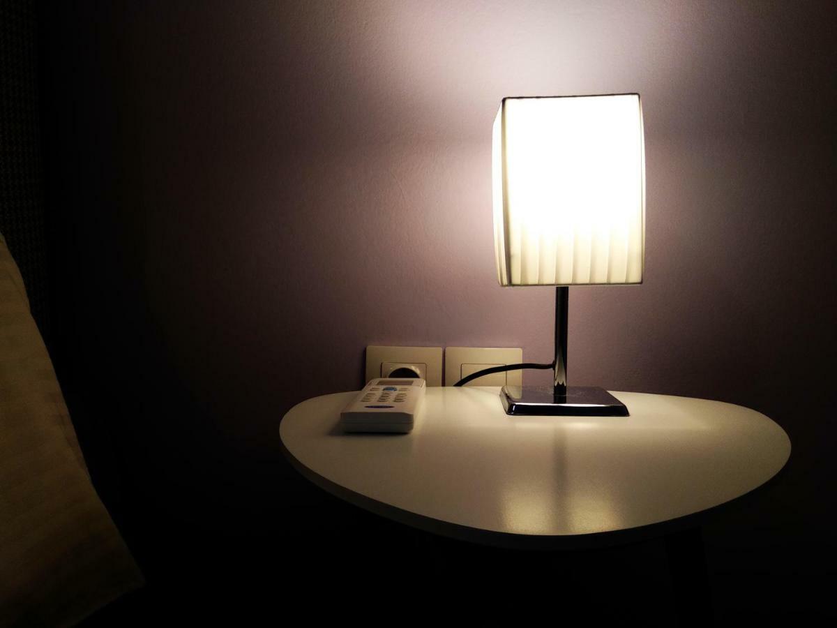 Darsiss 2 - Museum Apartment Atene Esterno foto
